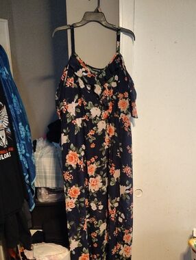 Navy Floral Spaghetti-Strap Cold Shoulder Maxi Dress -Navy Orange & Crm Flowers